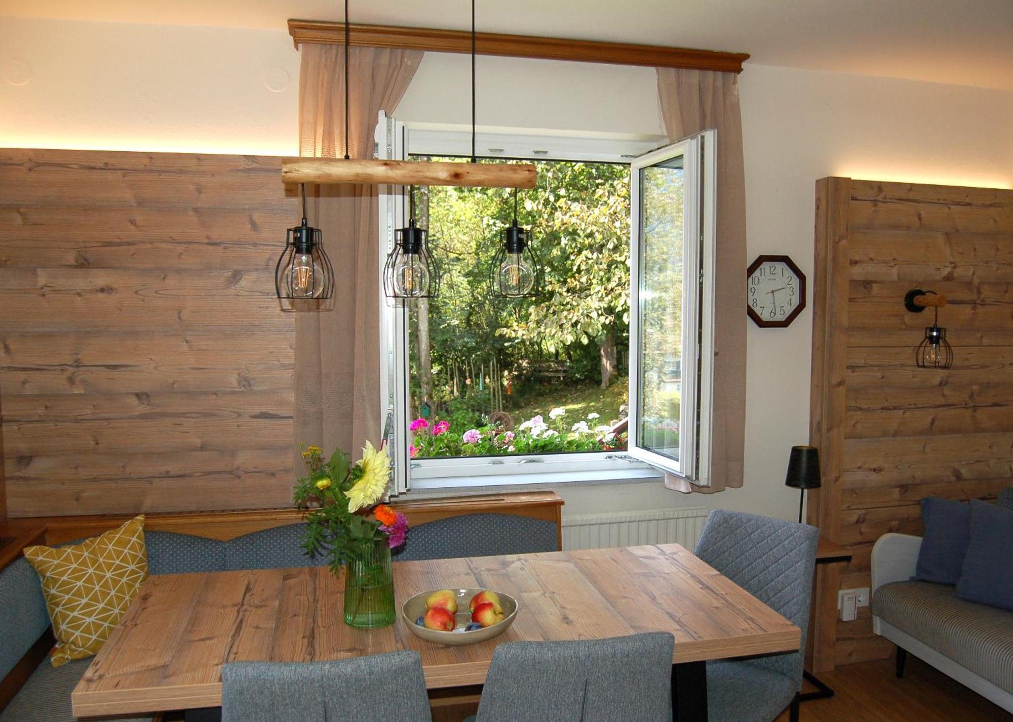 Ferienhaus Lechner Fuer Max 10 Personen - Wald Und Naturgarten Abtenau Εξωτερικό φωτογραφία